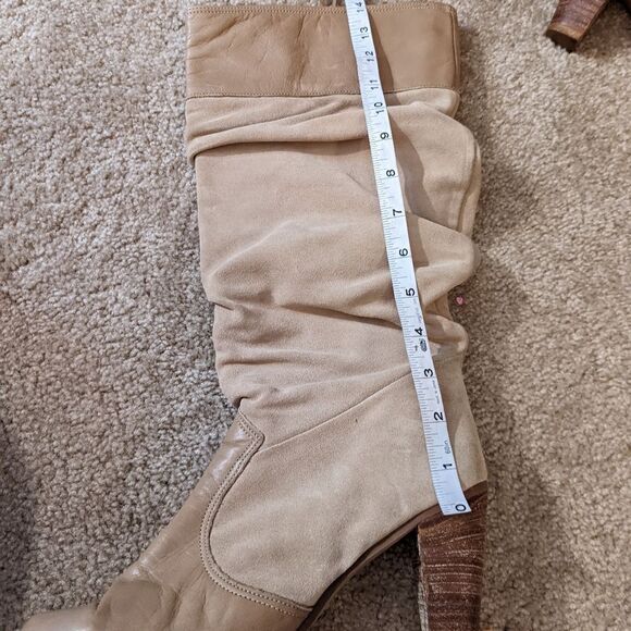 VINTAGE western style pull on suede slouch boot metal tips high heel euc sz 10 - Picture 8 of 13